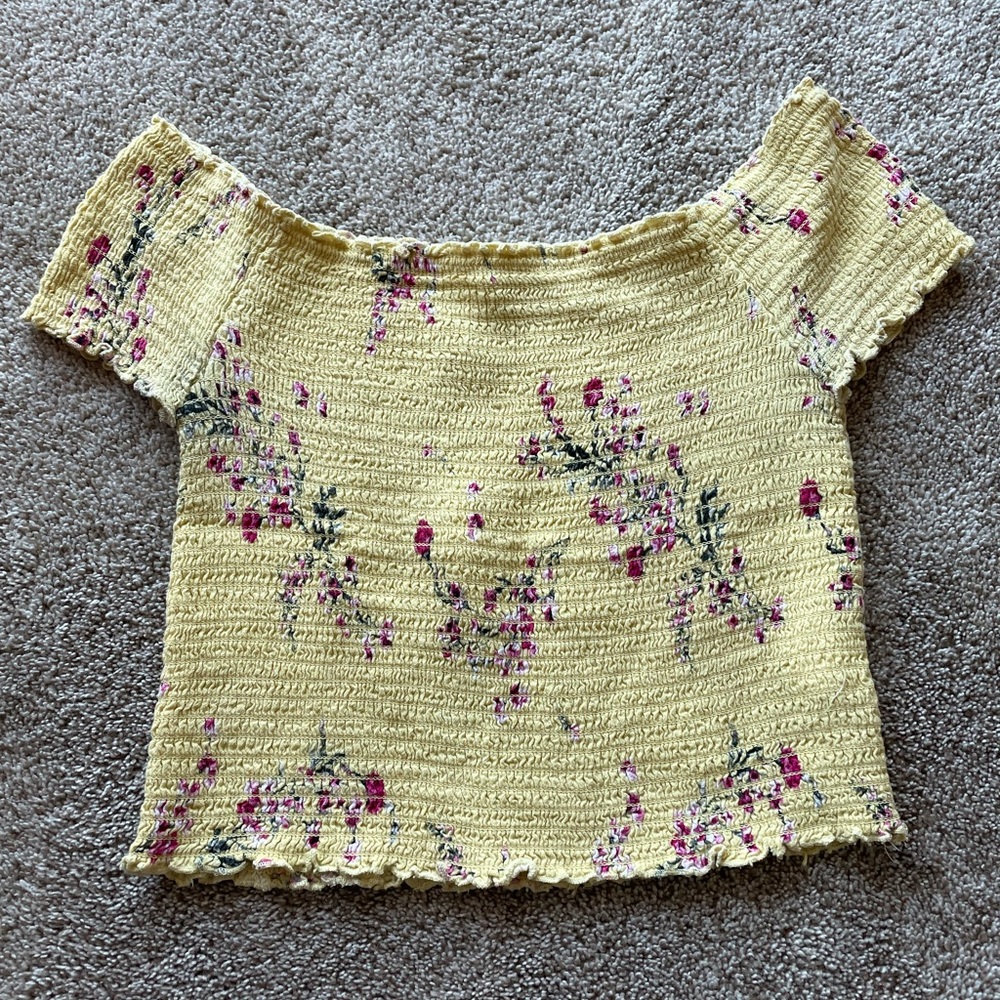 Kendall & Kylie Floral Crop top butter yellow